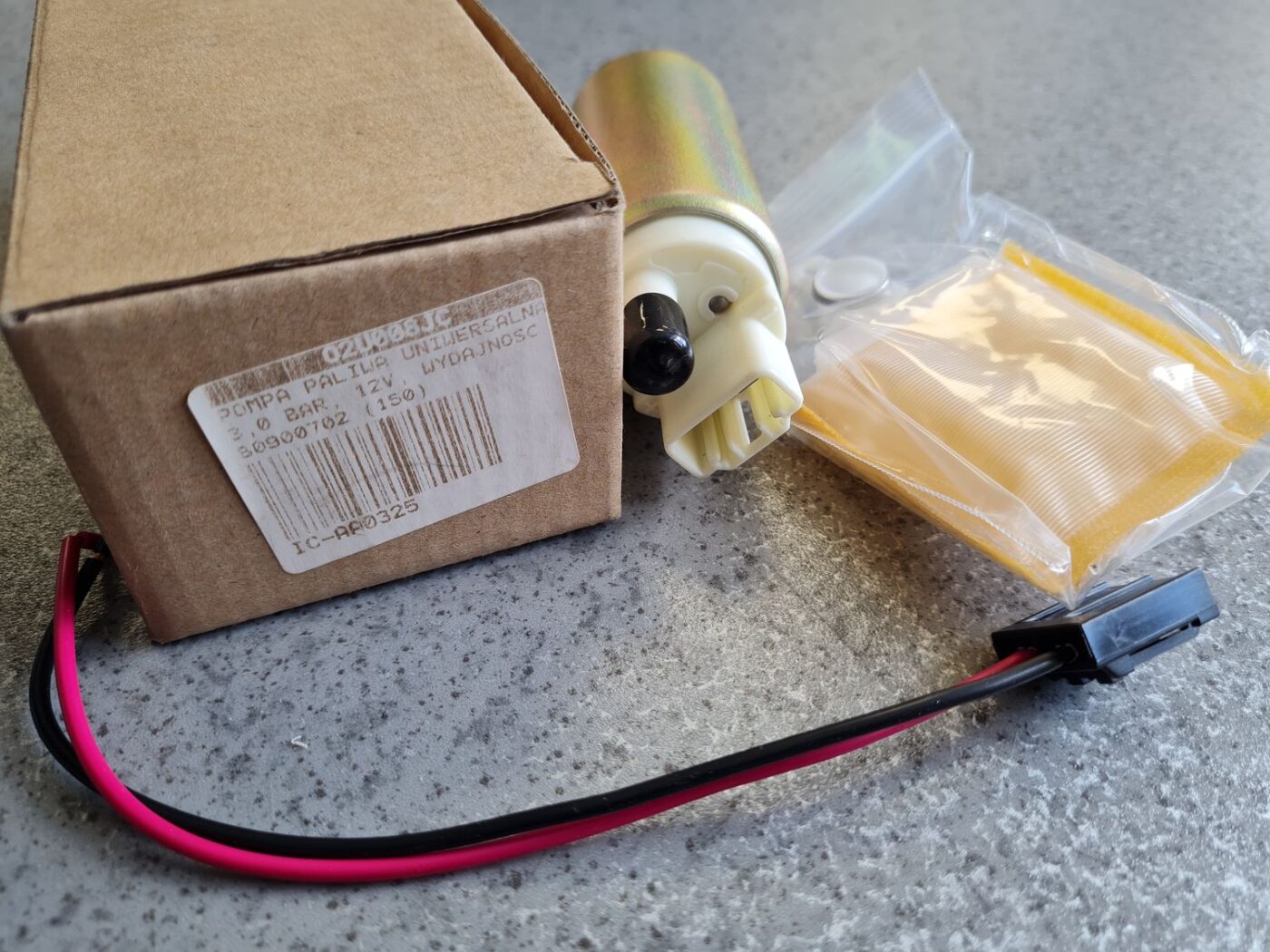 Degvielas tvertnes sūknis priekš 4 Degvielas tvertnes sūknis priekš