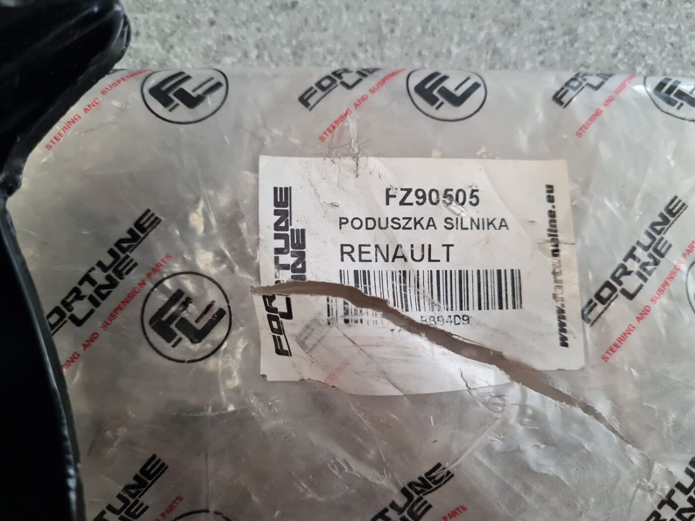 Dzinēja spilvens priekš 4 Dzinēja spilvens priekš