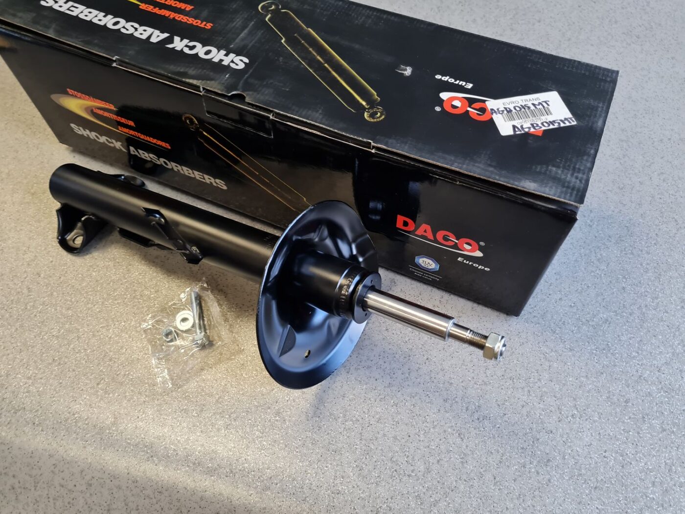 Priekšējais amortizators priekš 2 Priekšējais amortizators priekš