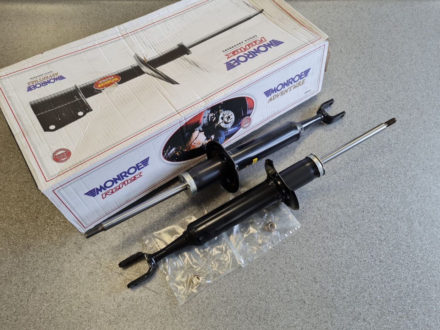 Priekšējais amortizators priekš 1 Priekšējais amortizators priekš