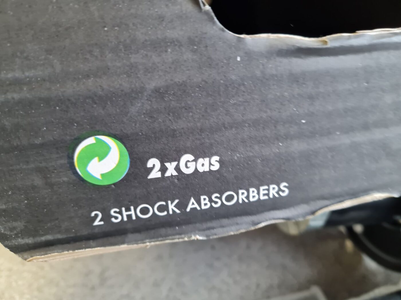 Priekšējais amortizators priekš 3 Priekšējais amortizators priekš