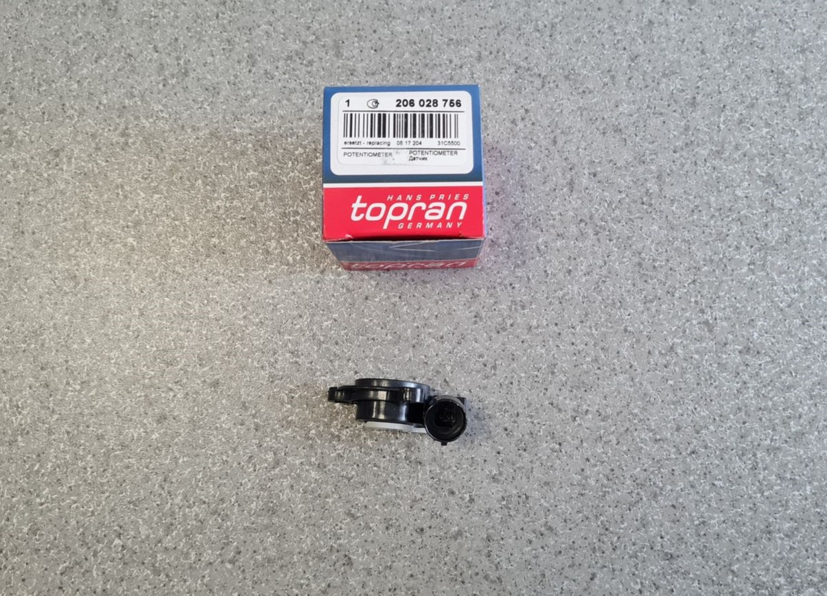 Droseļvārsta devējs priekš 4 Droseļvārsta devējs priekš