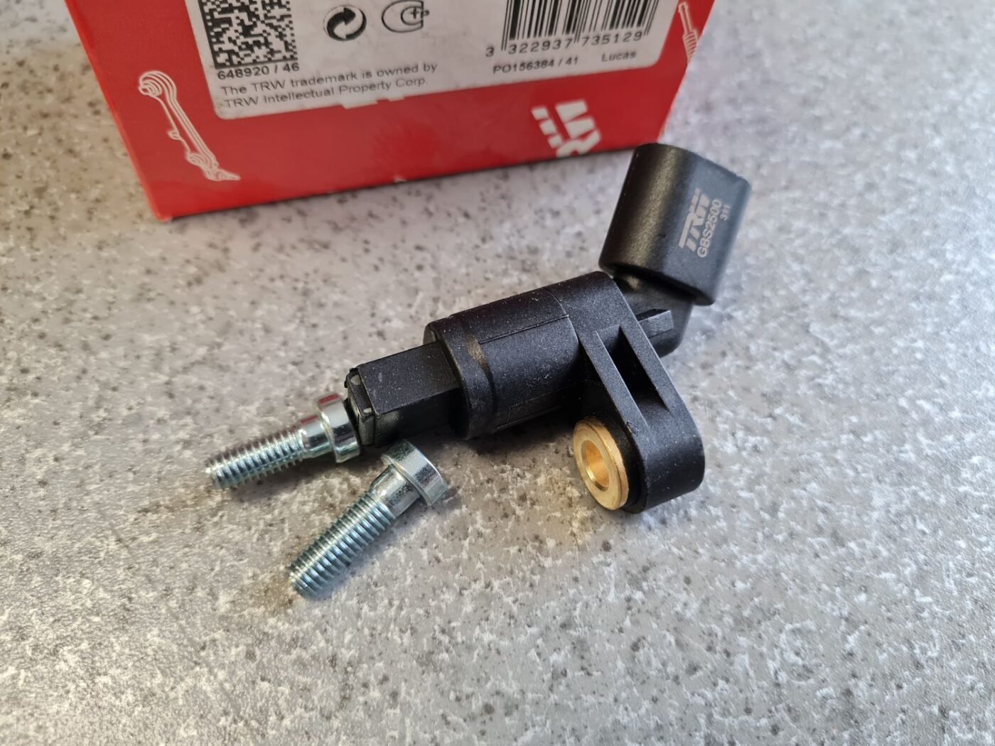 ABS devējs priekš 2 ABS devējs priekš