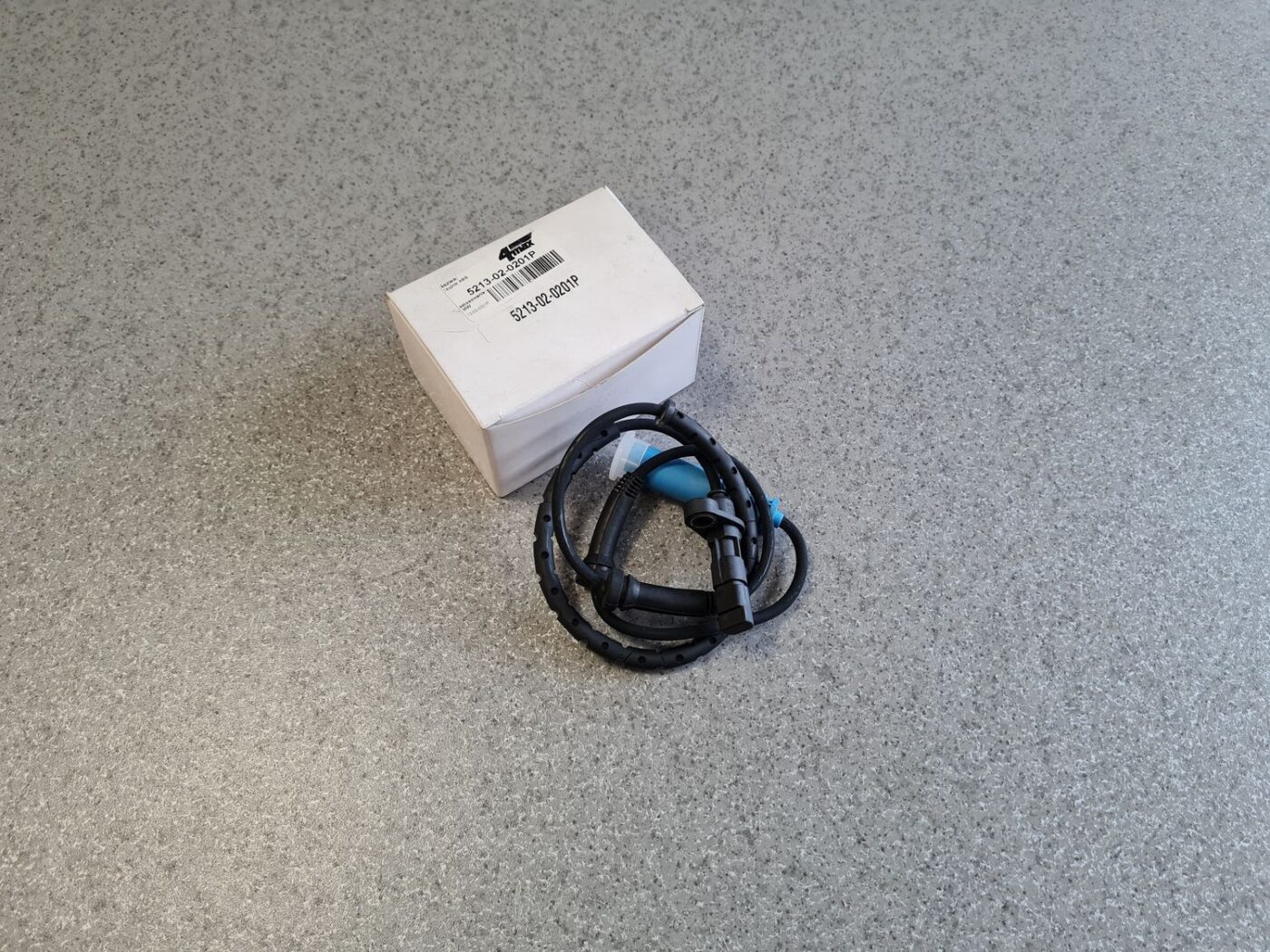 ABS devējs priekš 1 ABS devējs priekš