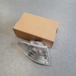 Pagrieziena signala lukturis priekš