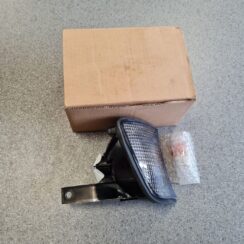 Pagrieziena signala lukturis priekš