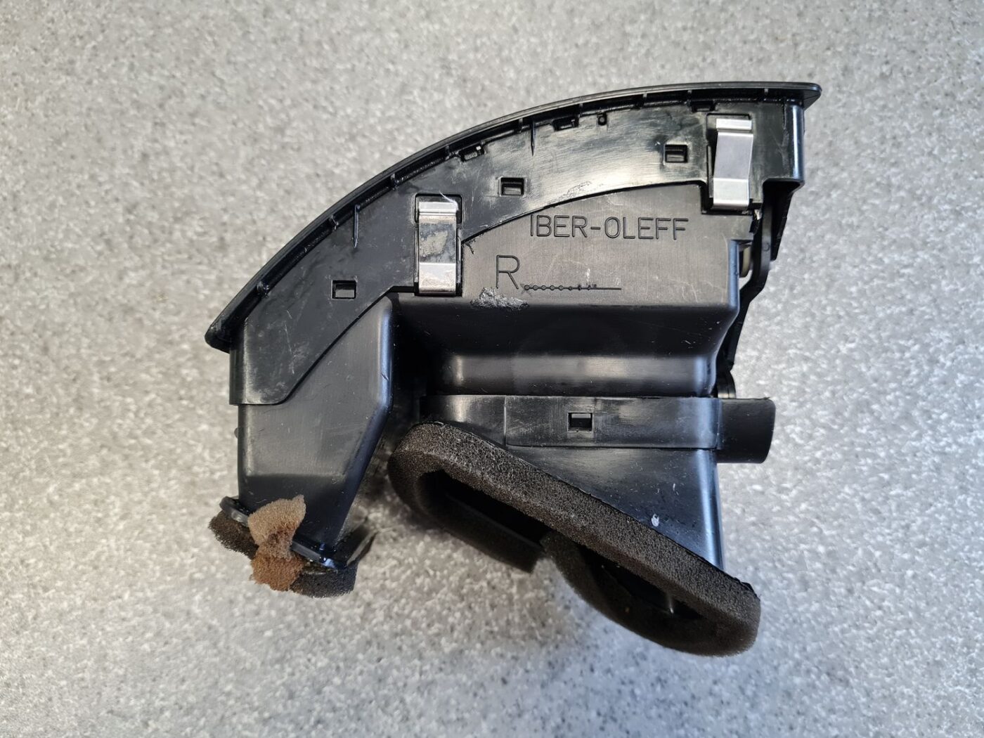 Mērinstrumentu paneļa gaisa vads, pa labi priekš VW POLO 2005 3 Mērinstrumentu paneļa gaisa vads, pa labi priekš VW POLO 2005