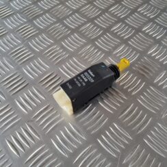 Centrālas atslēgas motors priekš SAAB 9-5 1999