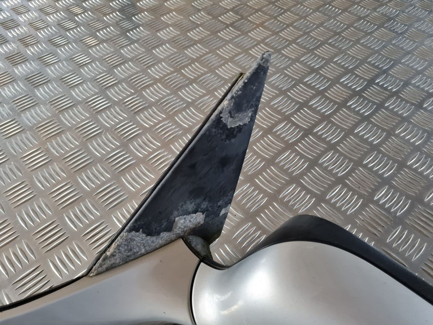 Ārējais spogulis, pa kreisi priekš SAAB 9-5 1999 7 Ārējais spogulis, pa kreisi priekš SAAB 9-5 1999