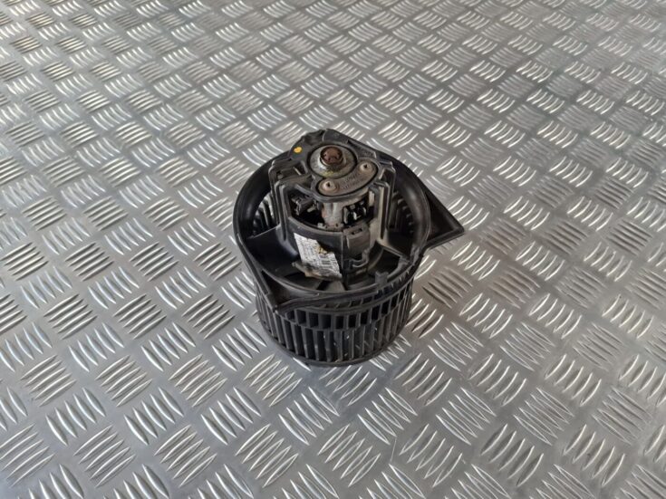 Salona ventilators priekš SAAB 9-5 1999