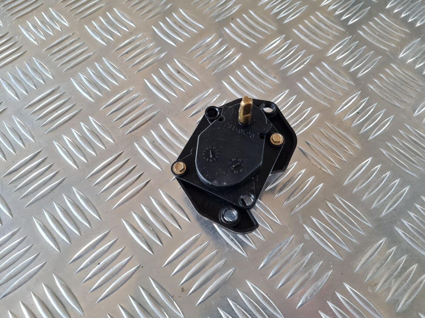 Apsildes sistēmas aktuators priekš SAAB 9-5 1999 2 Apsildes sistēmas aktuators priekš SAAB 9-5 1999