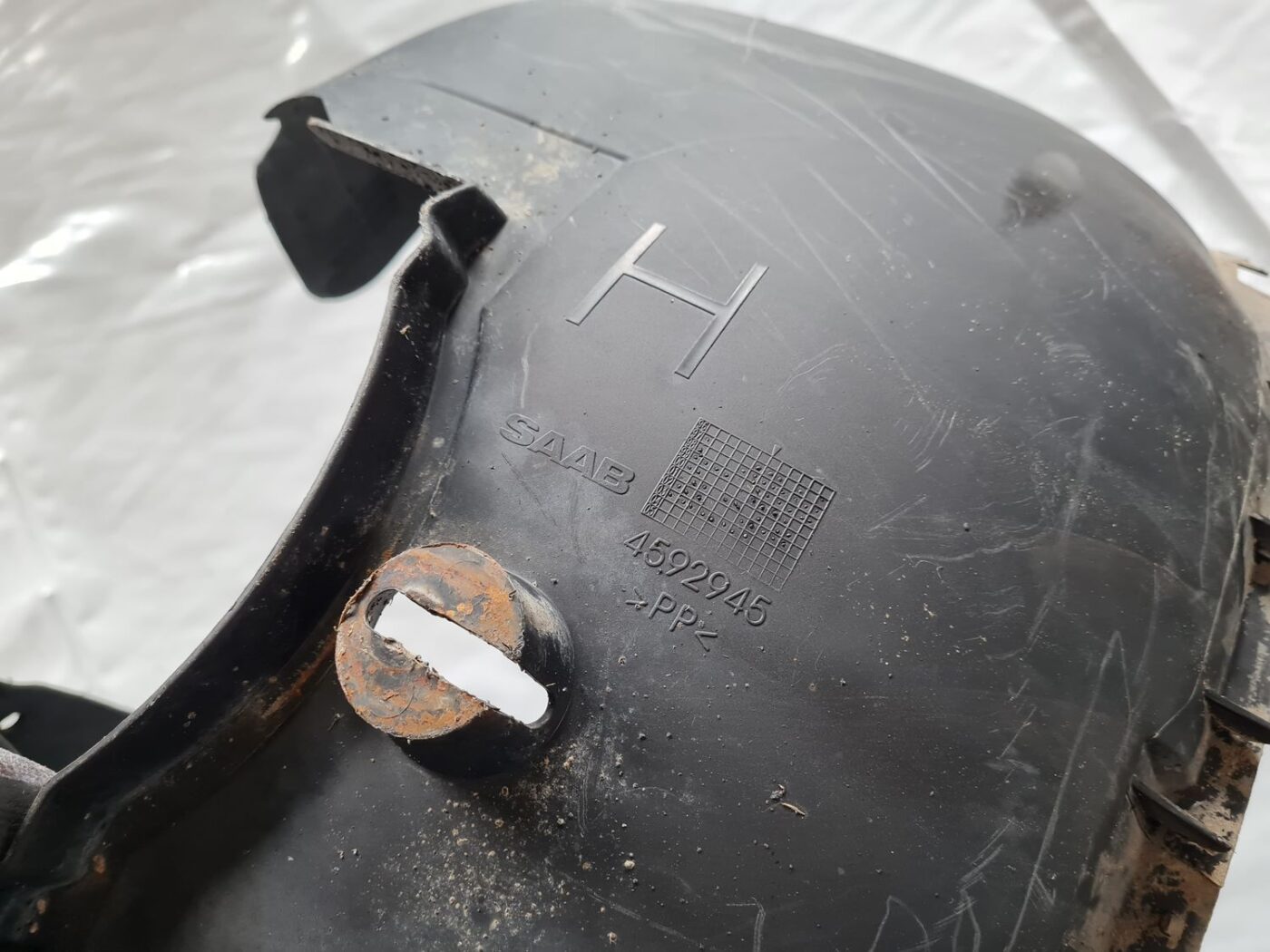 Priekšējais labais paspārns priekš SAAB 9-5 1999 3 Priekšējais labais paspārns priekš SAAB 9-5 1999