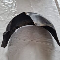 Aizmugurējais kreisais paspārns priekš SAAB 9-5 1999