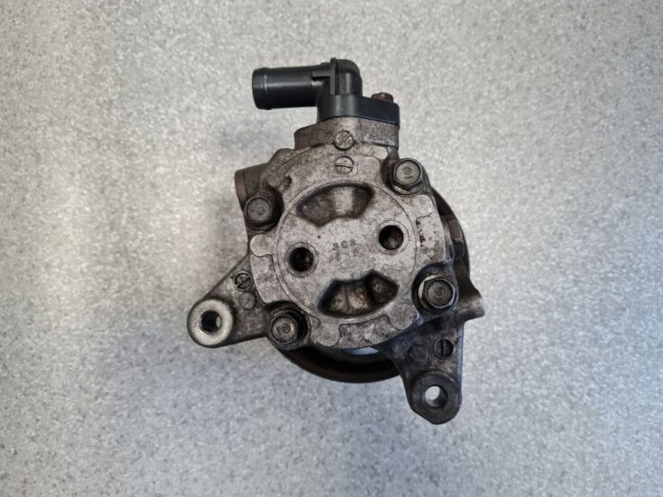 Hidrauliskais pastiprinātājs priekš HONDA ACCORD 2007 YR562P