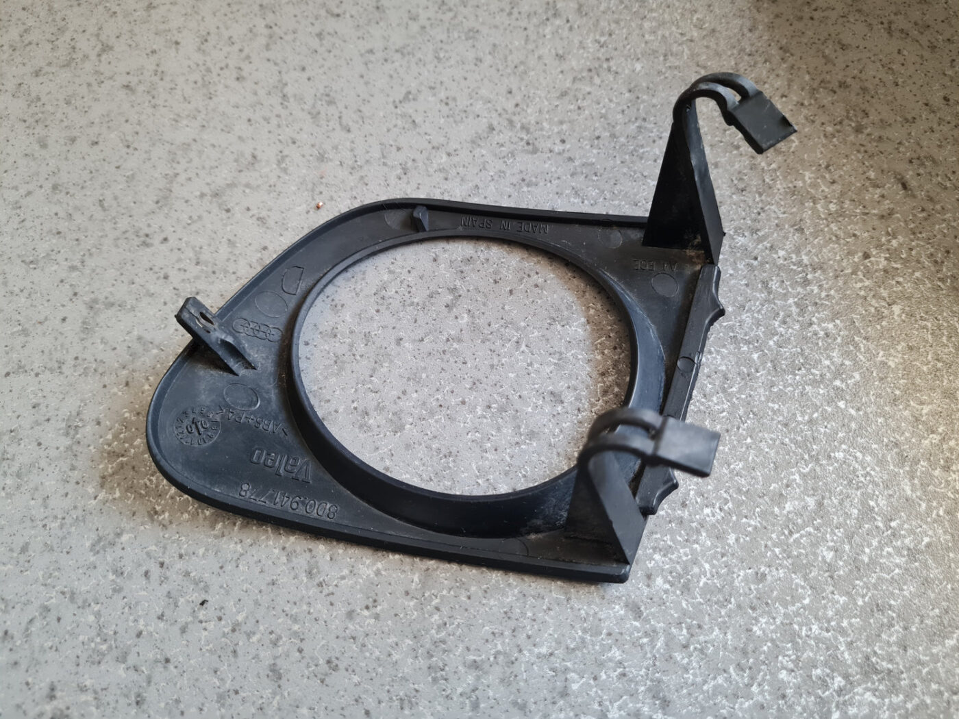 Miglas luktura uzlika priekš AUDI A4 1999 4 Miglas luktura uzlika priekš AUDI A4 1999