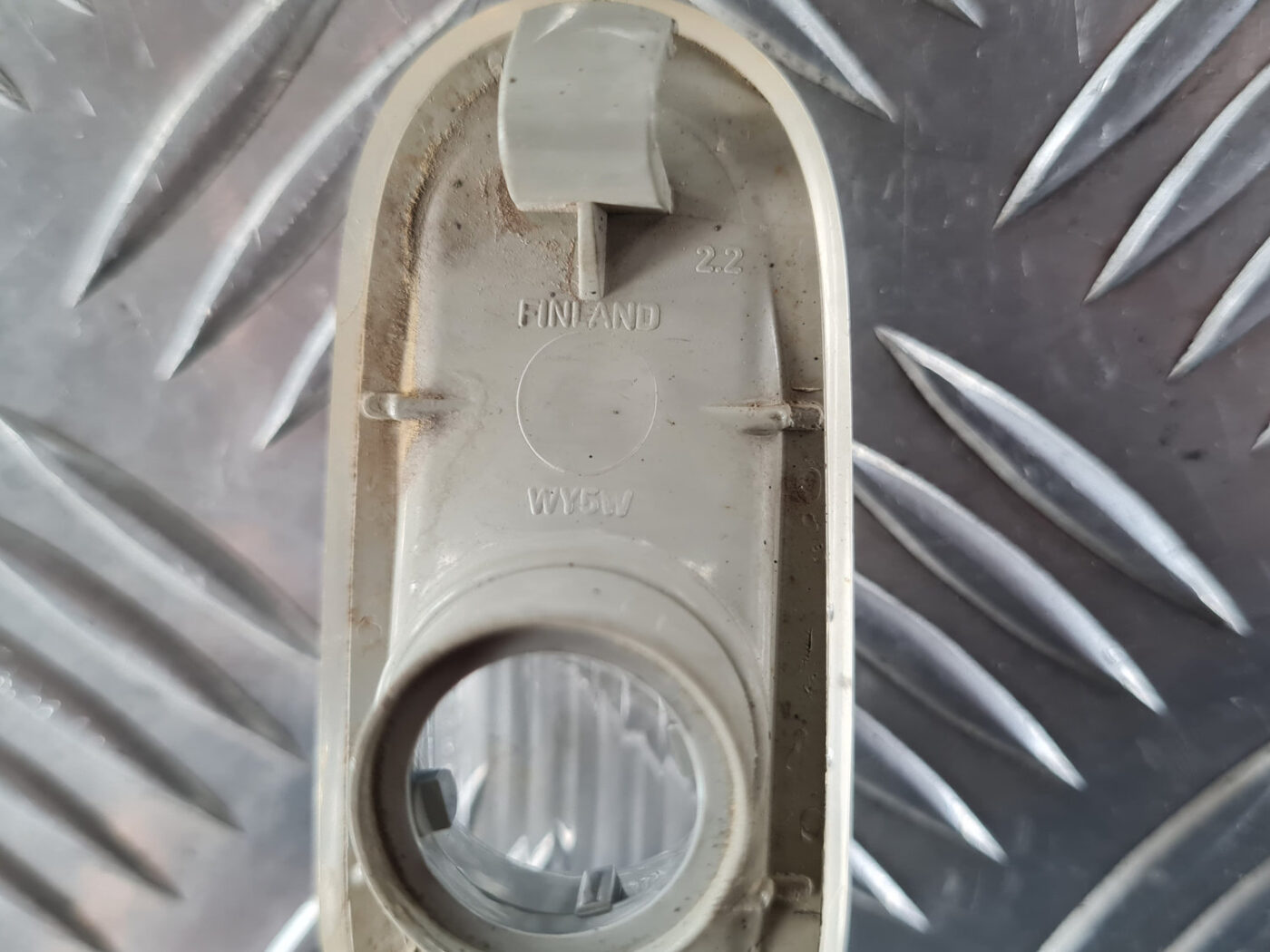 Pagrieziena signala lukturis priekš SAAB 9-3 2009 3 Pagrieziena signala lukturis priekš SAAB 9-3 2009