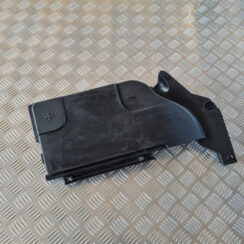 Akumulatora vāks priekš SAAB 9-3 2009