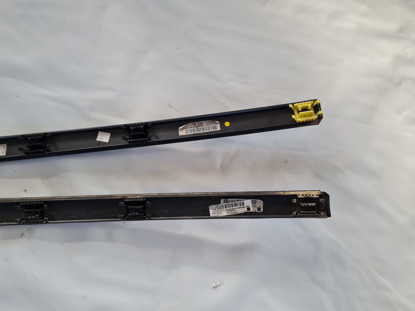 Jumta moldings priekš SAAB 9-3 2009 5 Jumta moldings priekš SAAB 9-3 2009