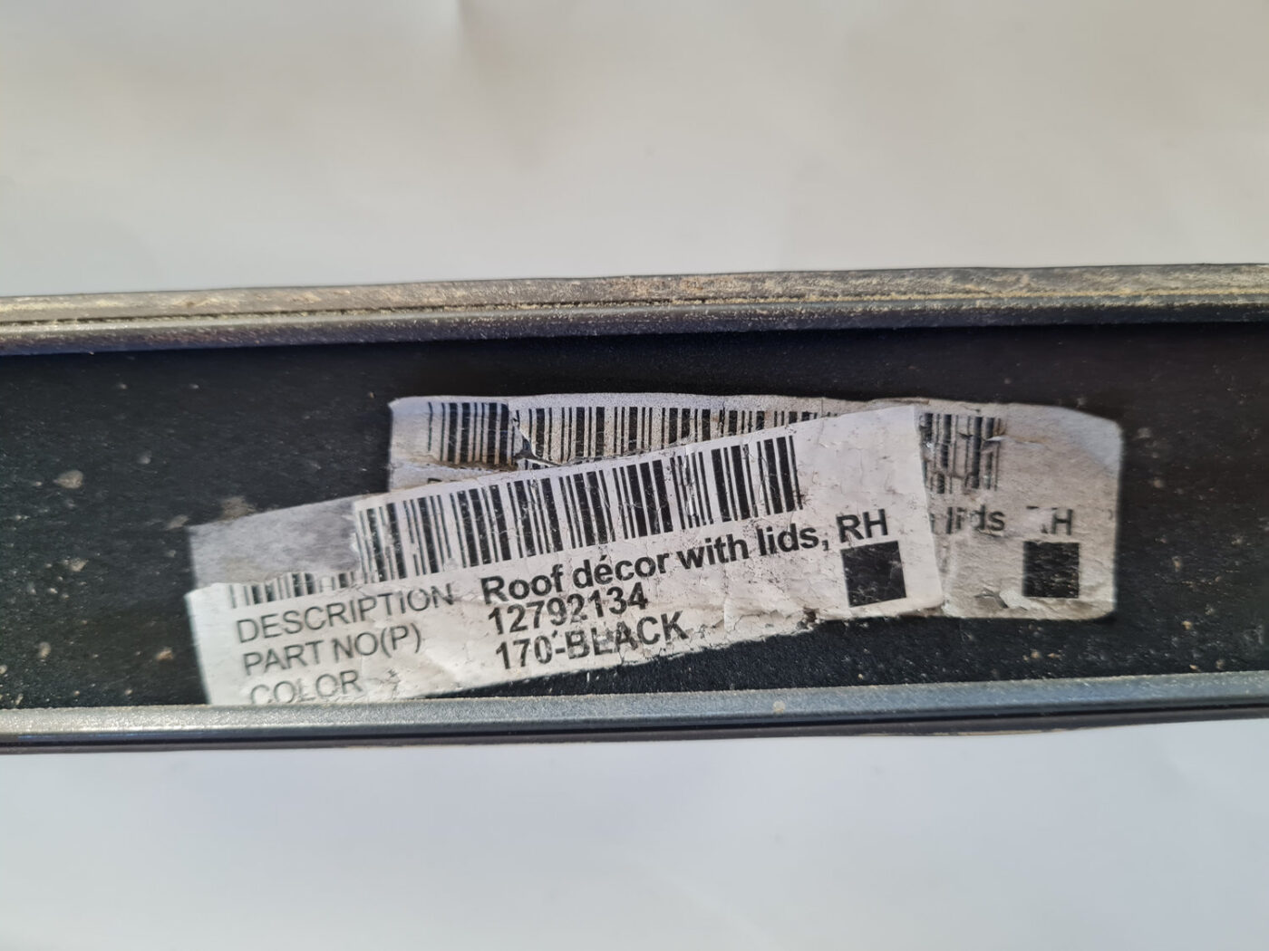 Jumta moldings priekš SAAB 9-3 2009 4 Jumta moldings priekš SAAB 9-3 2009