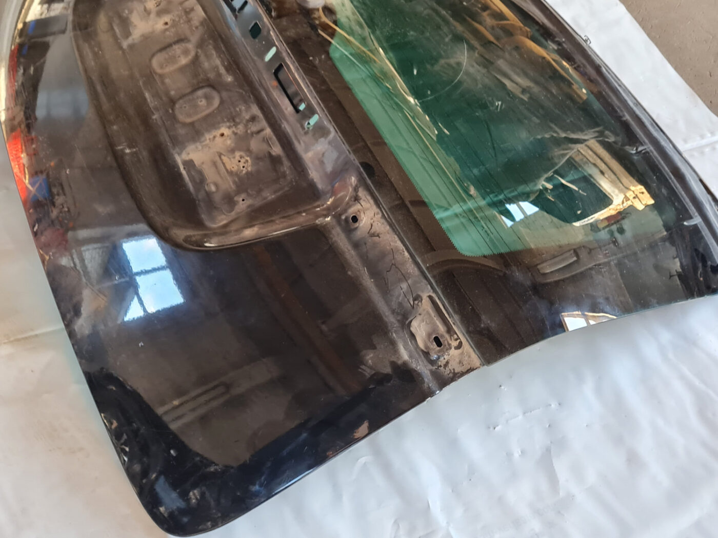 Bagāžnieka vāks priekš SAAB 9-3 2009 8 Bagāžnieka vāks priekš SAAB 9-3 2009