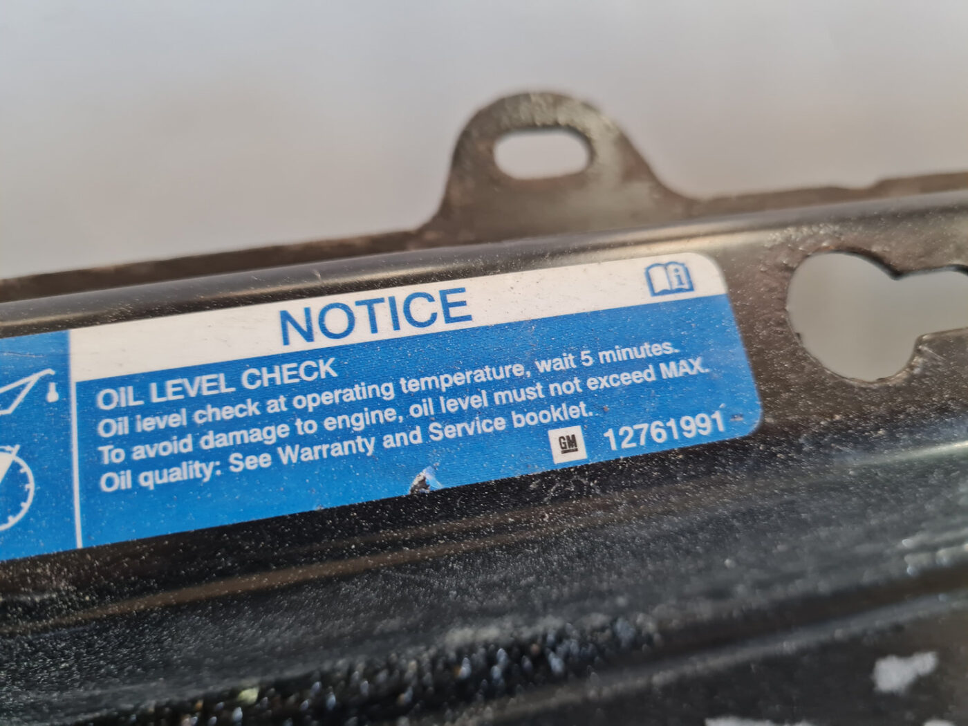 Priekšējā radiatora rāmja augšēja daļa priekš SAAB 9-3 2009 4 Priekšējā radiatora rāmja augšēja daļa priekš SAAB 9-3 2009