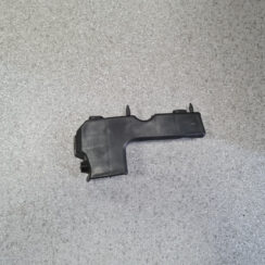 Priekšējā spārna un bufera stiprinājums priekš AUDI A4 2005