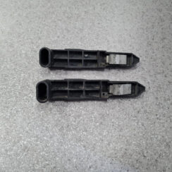 Priekšēja luktura kronšteins priekš VOLVO XC60 2009