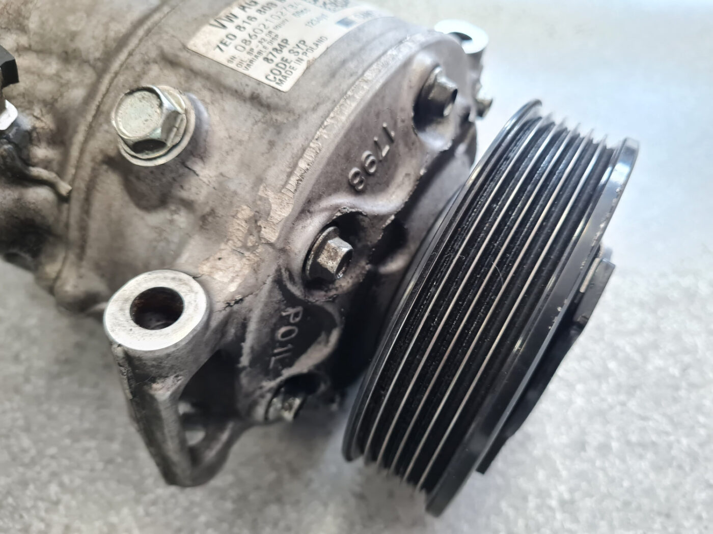 Gaisa kondicioniera kompresors priekš VW T6 CARAVELLE 2016- 2 Gaisa kondicioniera kompresors priekš VW T6 CARAVELLE 2016-