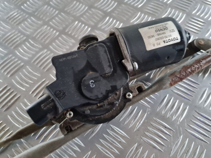 Vējstikla tīrīšanas mehānisms priekš TOYOTA AVENSIS 2007 UNIVERSAL