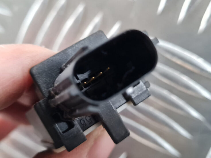 Drošības spilvena trieciensensors priekš TOYOTA AVENSIS 2007 UNIVERSAL