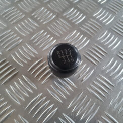 Pārnesumu pārslēgšanas kloķa uzgalis priekš TOYOTA AVENSIS 2007 UNIVERSAL