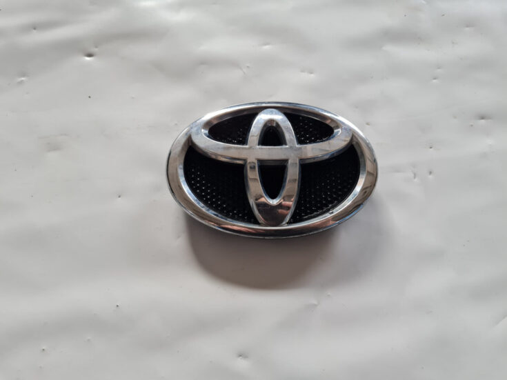 Logotips/Emblema priekš TOYOTA AVENSIS 2007 UNIVERSAL