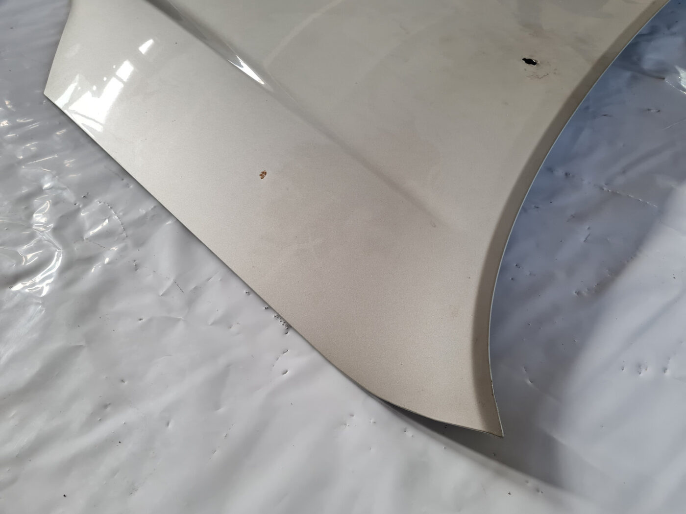 Pārsegs priekš TOYOTA AVENSIS 2007 UNIVERSAL 2 Pārsegs priekš TOYOTA AVENSIS 2007 UNIVERSAL