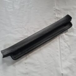 Sliekšņa priekšēja laba uzlika (salonā) priekš TOYOTA AVENSIS 2007 UNIVERSAL