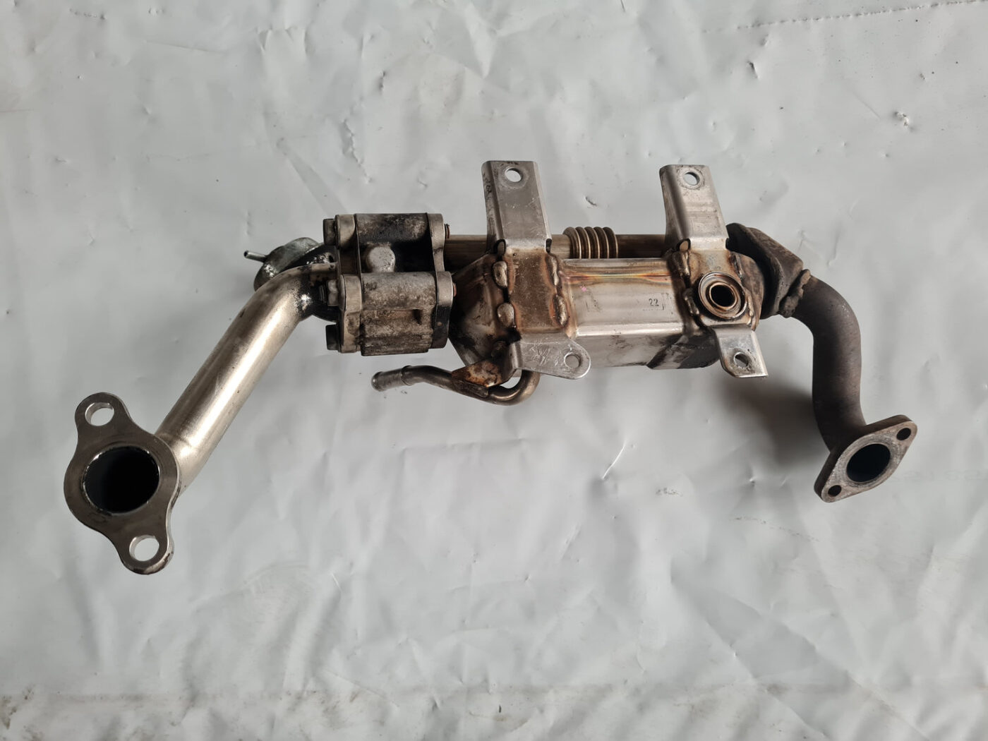 EGR vārsta dzesētājs priekš TOYOTA AVENSIS 2007 UNIVERSAL 3 EGR vārsta dzesētājs priekš TOYOTA AVENSIS 2007 UNIVERSAL