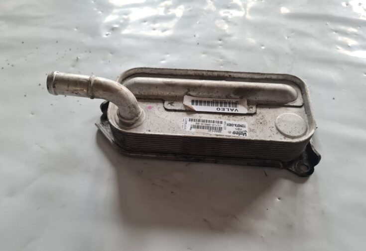 Eļļas radiators priekš TOYOTA AVENSIS 2007 UNIVERSAL