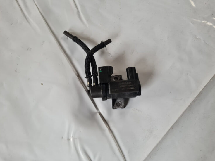 Solenoīda vakuuma vārsts priekš TOYOTA AVENSIS 2007 UNIVERSAL