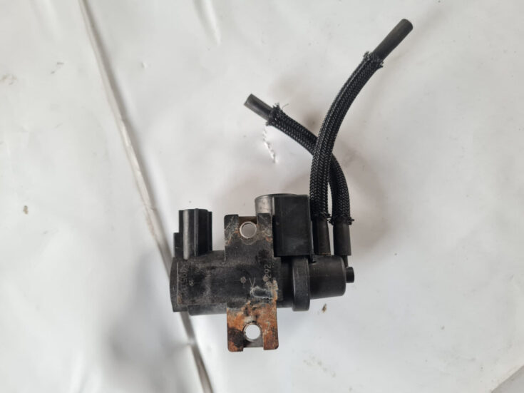 Solenoīda vakuuma vārsts priekš TOYOTA AVENSIS 2007 UNIVERSAL