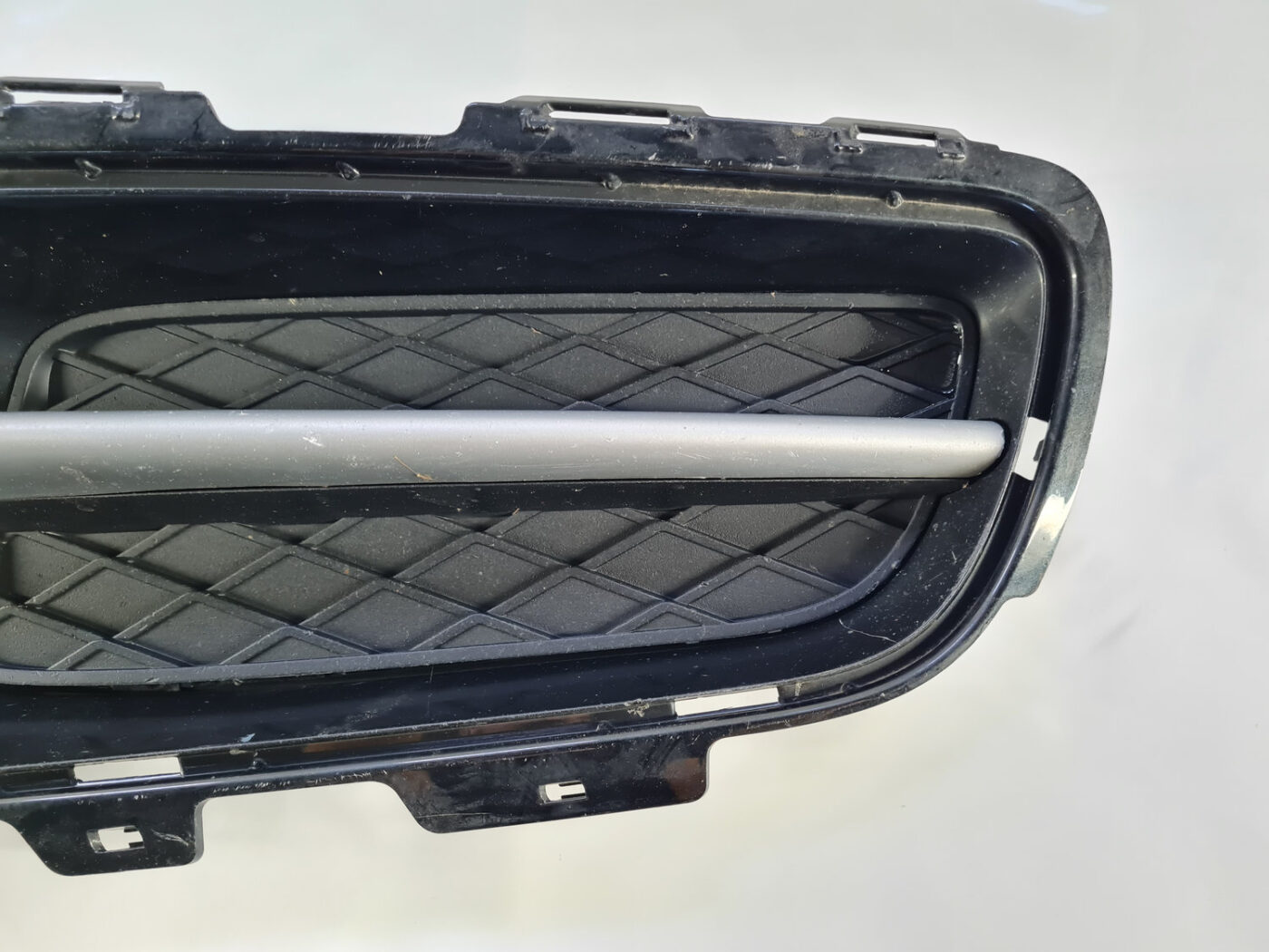 Miglas luktura reste, pa kreisi priekš BMW X5 E70 2006-2013 10 Miglas luktura reste, pa kreisi priekš BMW X5 E70 2006-2013