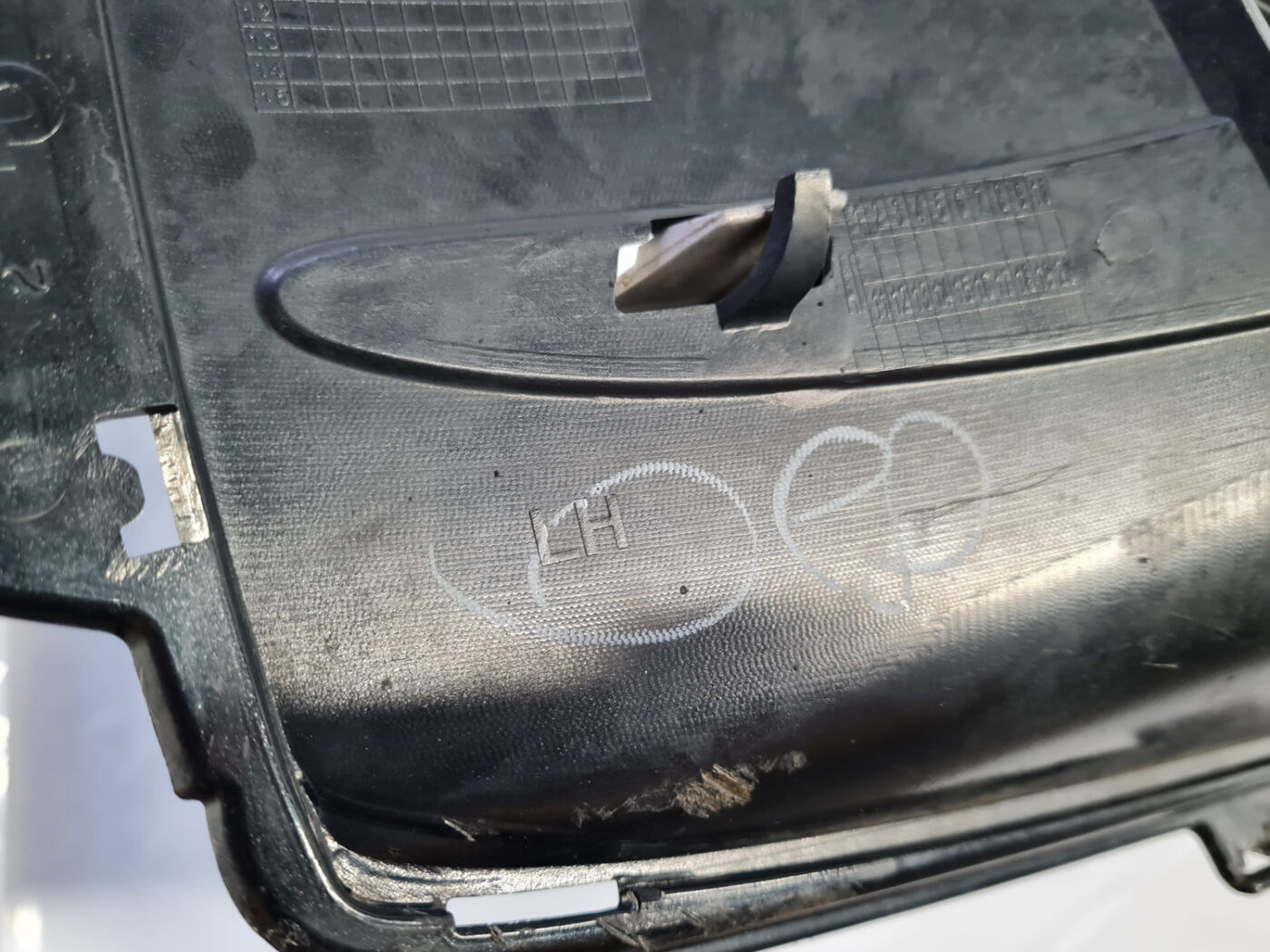 Miglas luktura reste, pa kreisi priekš BMW X5 E70 2006-2013 5 Miglas luktura reste, pa kreisi priekš BMW X5 E70 2006-2013