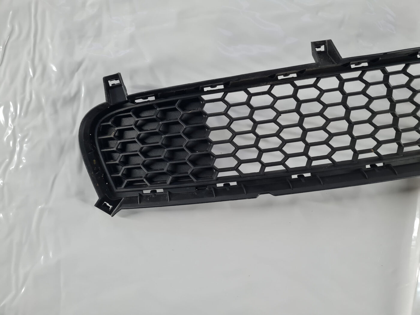 Bufera reste priekš BMW X5 E70 2006-2013 2 Bufera reste priekš BMW X5 E70 2006-2013