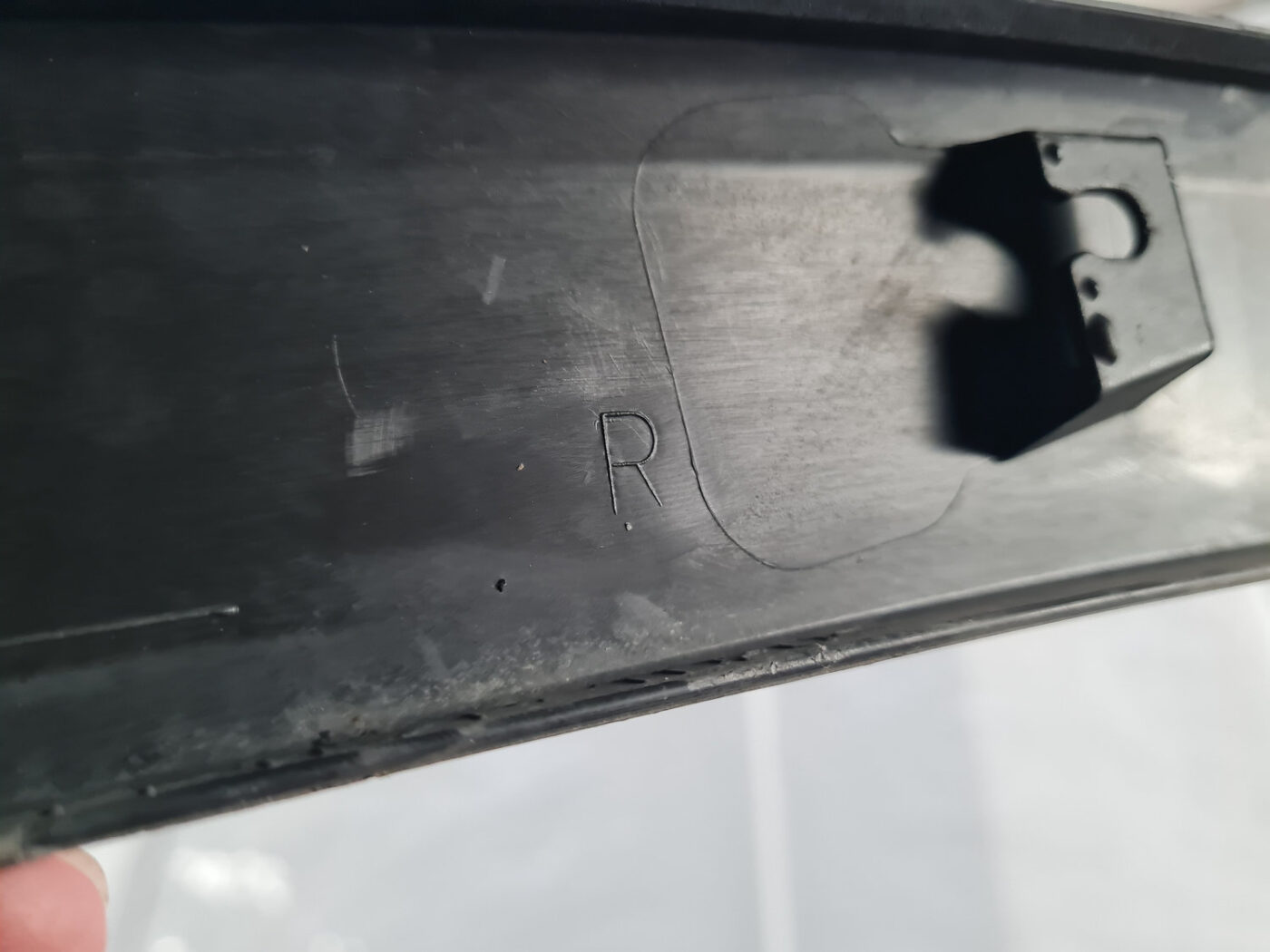 Priekšēja spārna uzlika/moldings priekš TOYOTA RAV4 2019-2024 5 Priekšēja spārna uzlika/moldings priekš TOYOTA RAV4 2019-2024