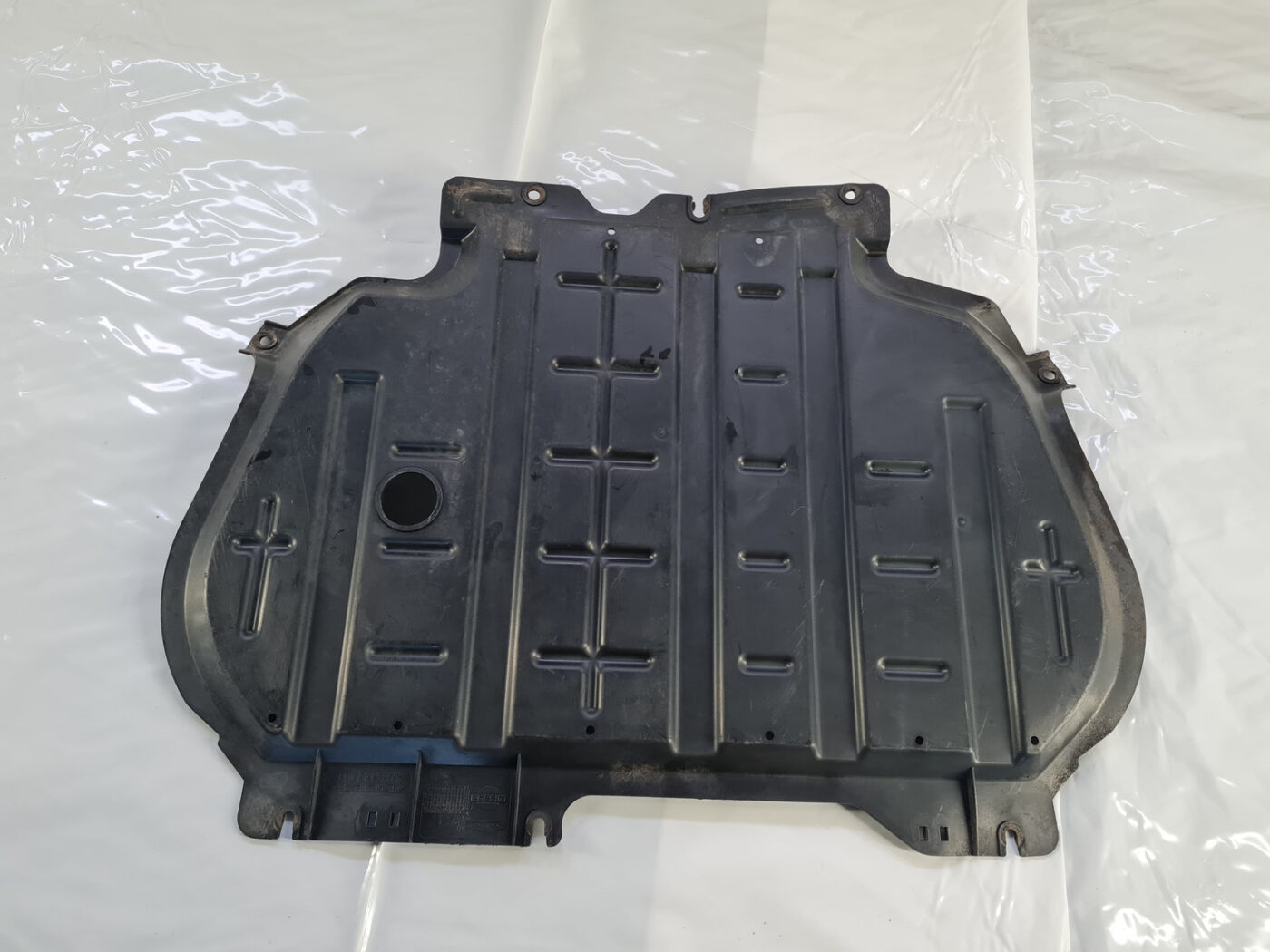 Dzinēja aizsargs priekš NISSAN PATHFINDER 2006 5 Dzinēja aizsargs priekš NISSAN PATHFINDER 2006