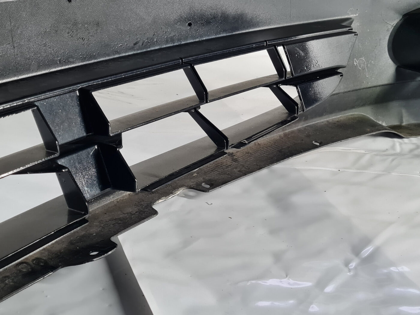 Priekšējais buferis priekš SUBARU IMPREZA 2007-2011 11 Priekšējais buferis priekš SUBARU IMPREZA 2007-2011