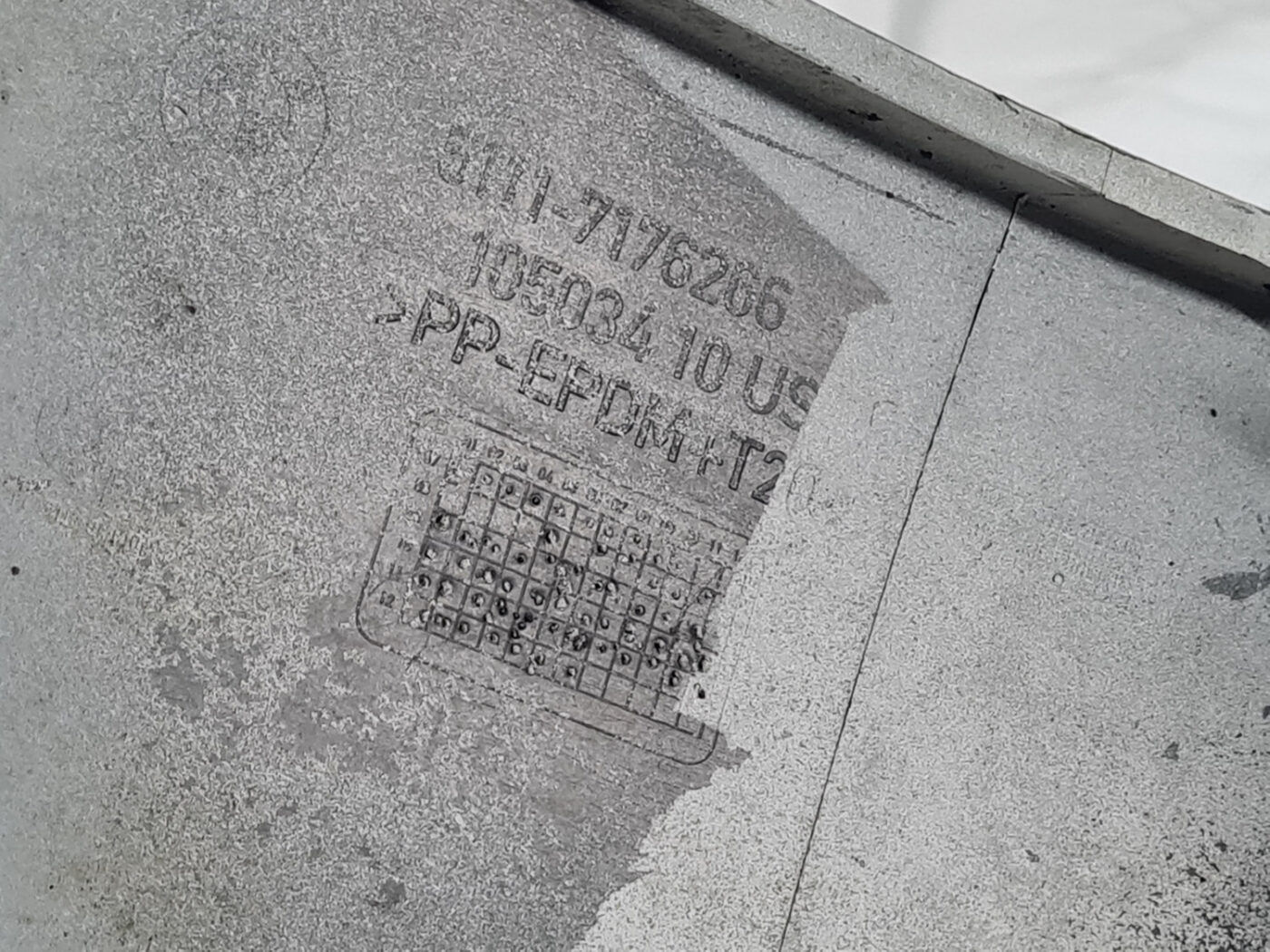 Priekšējais buferis priekš BMW X6 E71 2008-2014 5 Priekšējais buferis priekš BMW X6 E71 2008-2014