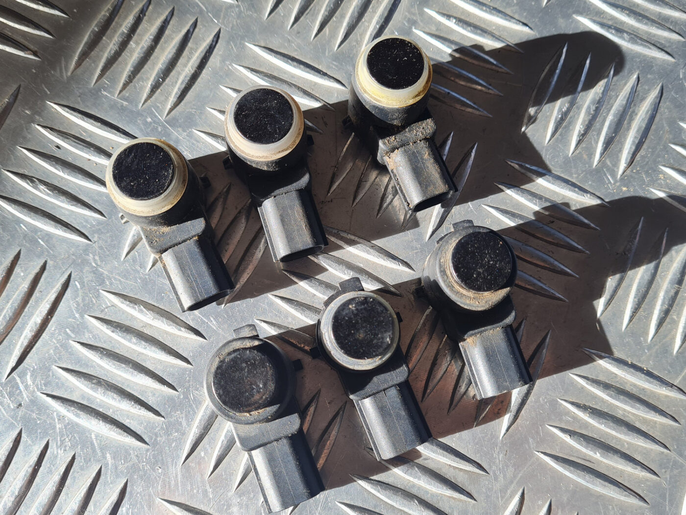 Parkošanās devējs priekš OPEL INSIGNIA 2010 2 Parkošanās devējs priekš OPEL INSIGNIA 2010