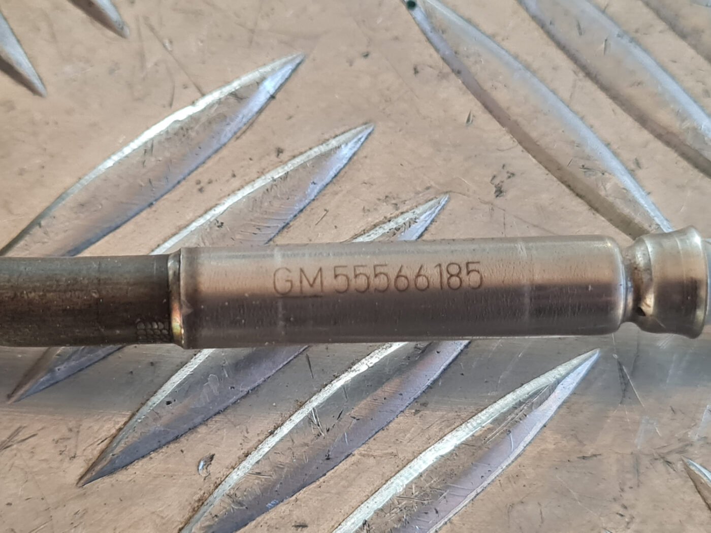 Izplūdes gāzu temperatūras devējs priekš OPEL INSIGNIA 2010 6 Izplūdes gāzu temperatūras devējs priekš OPEL INSIGNIA 2010