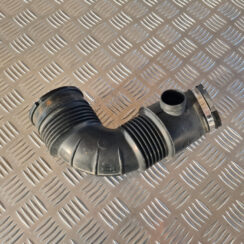 Gaisa filtra korpusa caurule priekš OPEL INSIGNIA 2010