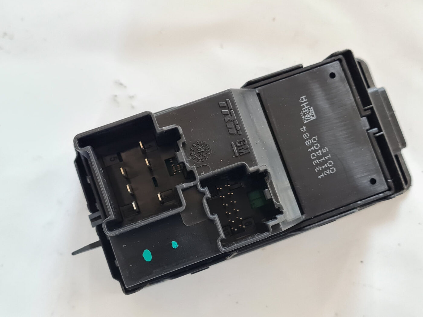 Stikla pacelšanas poga priekš OPEL INSIGNIA 2010 4 Stikla pacelšanas poga priekš OPEL INSIGNIA 2010