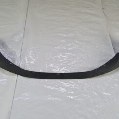 Aizmugurēja bufera spoileris (lūpa) priekš VOLVO S40 2004 Black